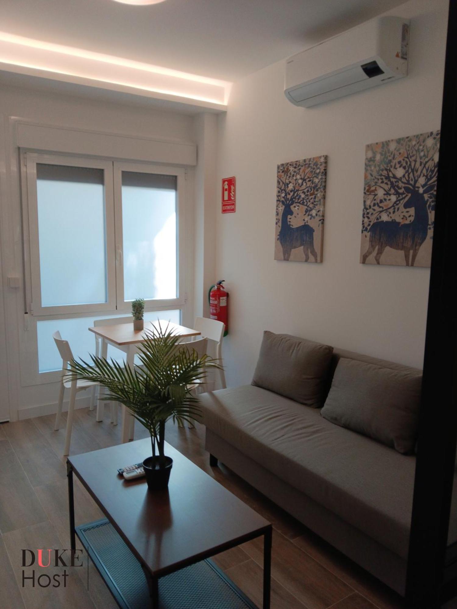 Puerta De Hierro Apartments Madrid Luaran gambar